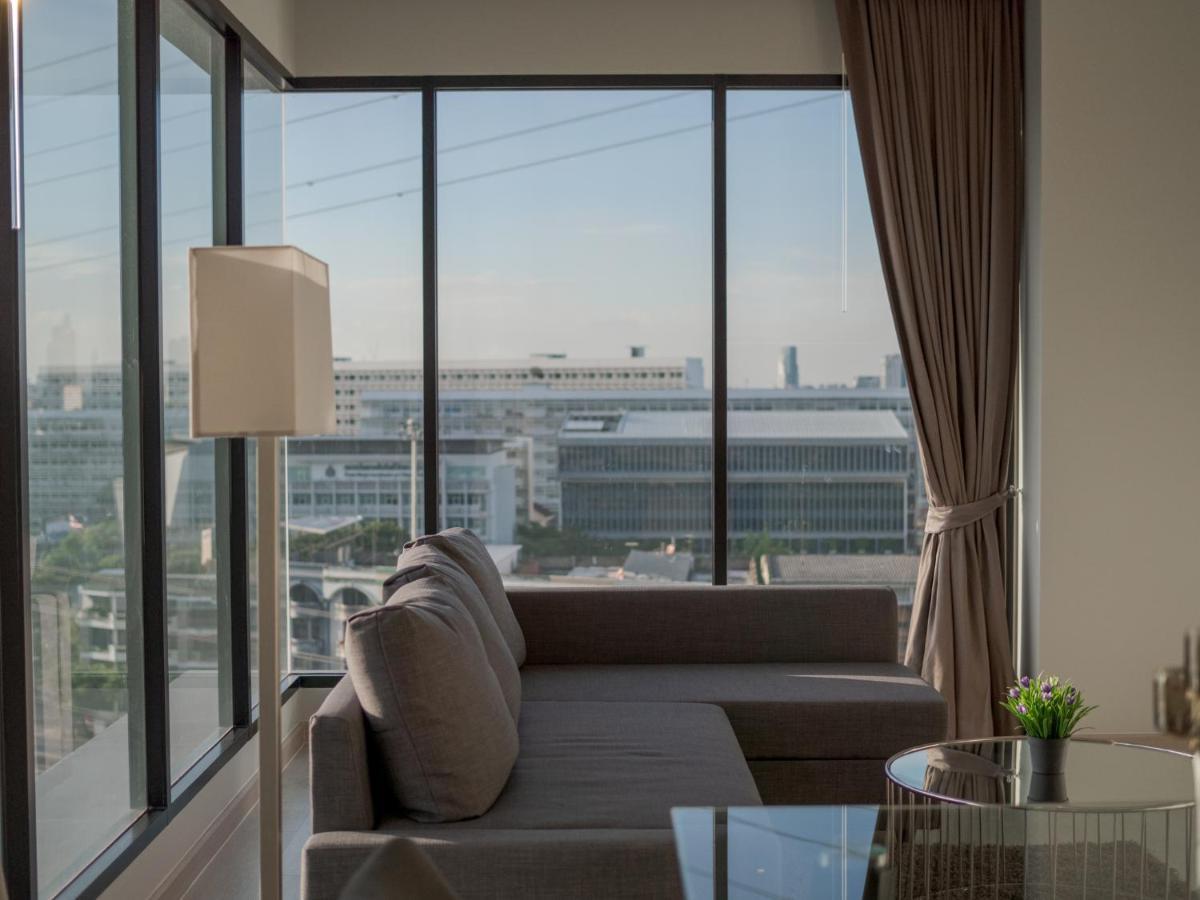 Thaya Hotel Bangkok Bagian luar foto